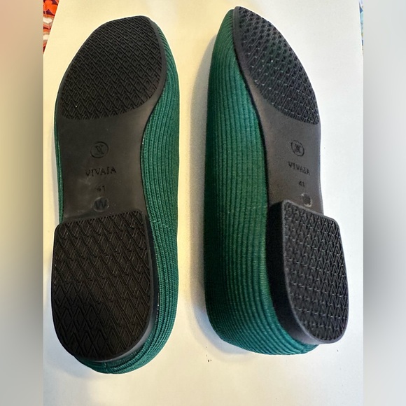 Vivaia Green Margot 2.0 Square Toe V Cut Ballerina Style Flats sz 41 Wide - Picture 6 of 10